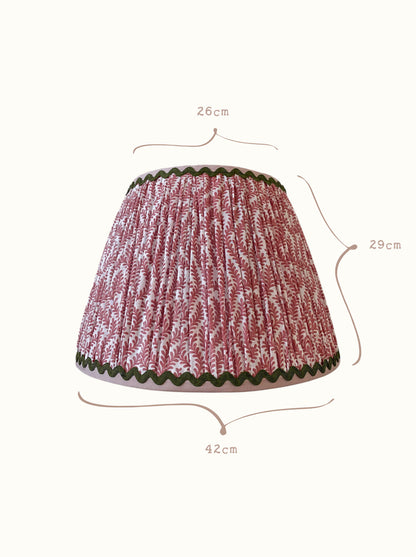 Cúpula G franzida Raminhos - Vermelho Ferrugem com verde musgo